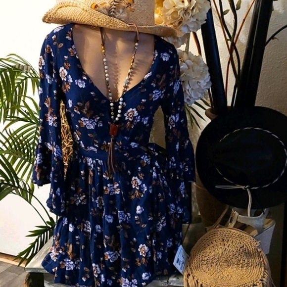 JUST LISTED MANY NEW ITEMS.THANK YOU KAT - Picture 12 of 16